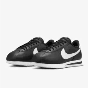 Nike Cortez Mens 10.5/Womens Size 12 Shoes Black White DN1791 001 Ships today